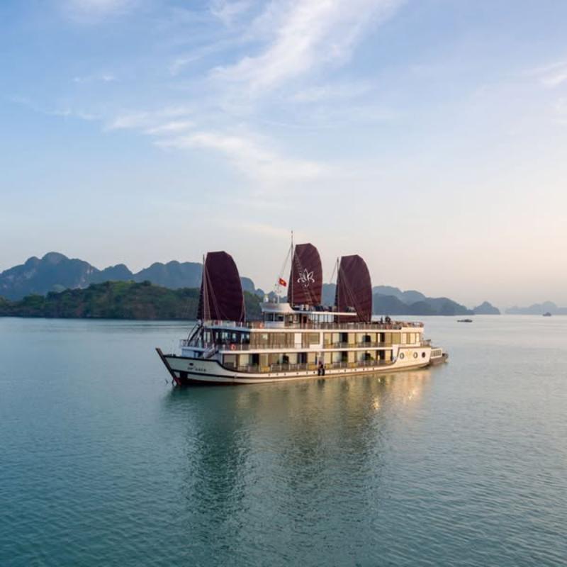 8-day-vietnam-itinerary-central-to-north 8-day-vietnam-itinerary-central-to-north