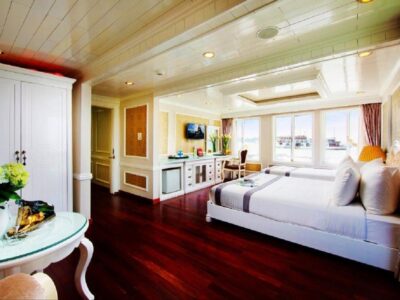 Bai Tu Long Bay 2 Day Cruise